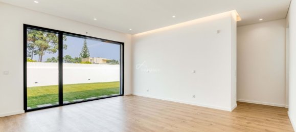 5 غرف نوم منزل في Corroios, Portugal رقم 103516 18