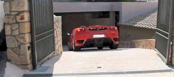 6 bedrooms Villa in Cannes, France No. 16956 6