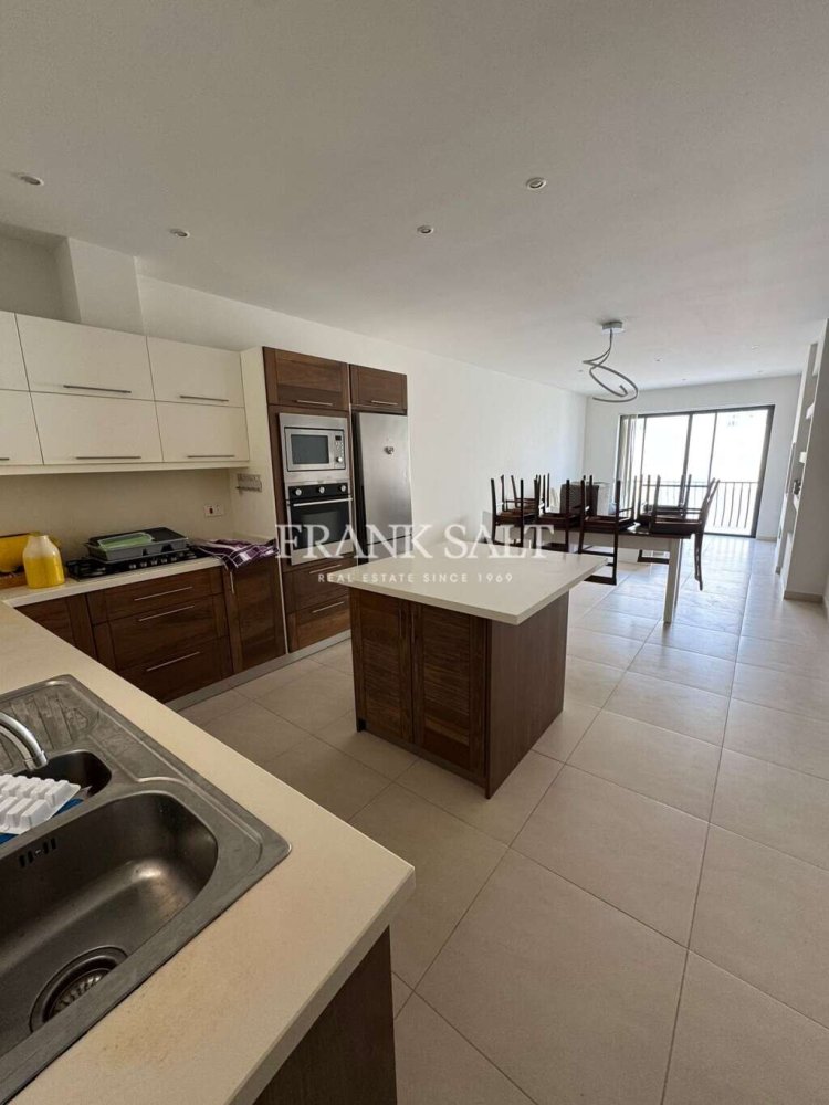 3 bedrooms Apartment in Xaghra, Malta No. 11465