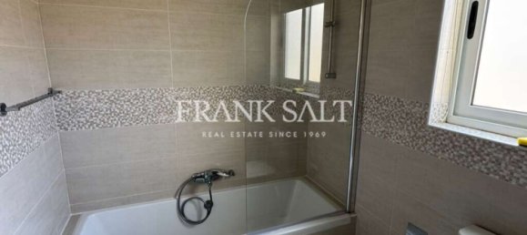 3 bedrooms Apartment in Xaghra, Malta No. 11465 7