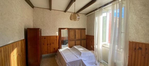 3 bedrooms House in Ennezat, France No. 204861 2