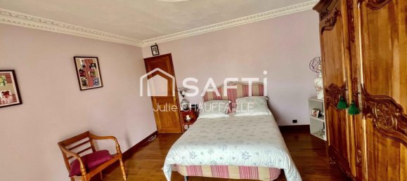 4 Schlafzimmer Haus in Seyches, France, Nr. 326152 11