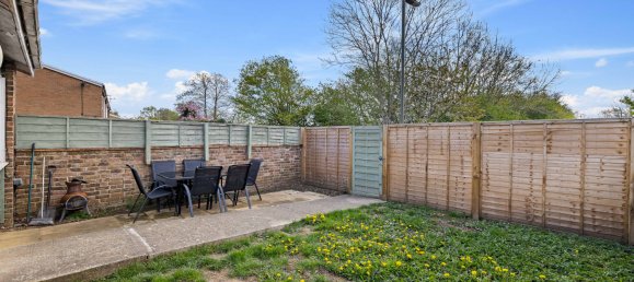 1 bedroom Bungalow in Godalming, United Kingdom No. 1022 12