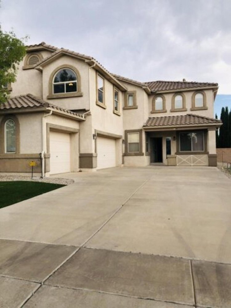 4 bedrooms House in Albuquerque, USA No. 414502