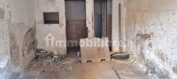 1 room Commercial property in Naples, Italy No. 270450 2