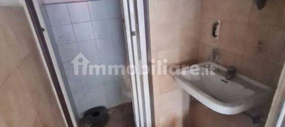 1 room Commercial property in Naples, Italy No. 270450 4