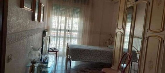 5 rooms Apartment in Naples, Italy No. 14184 7