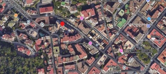 5 rooms Apartment in Naples, Italy No. 14184 2