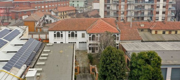 5 bedrooms Apartment in Vinovo, Italy No. 380324 17