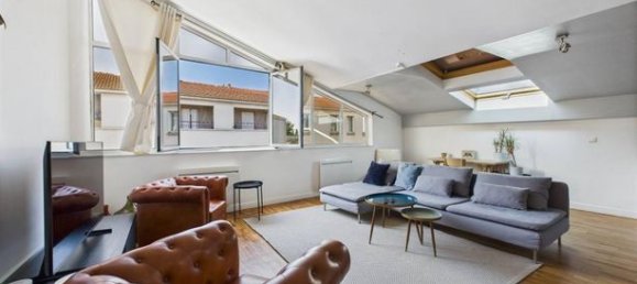 2 غرف نوم منزل ذو طابقين في Bagnolet, France رقم 356372 3