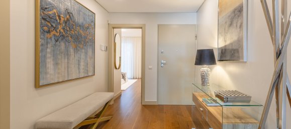 Apartamento de 2 dormitorios en Funchal, Portugal No. 95255 6