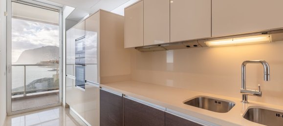 Apartamento de 2 dormitorios en Funchal, Portugal No. 95255 14