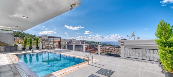 Villa de 5 habitaciónes en Kargicak, Turkey No. 19239 10