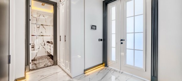 Villa de 5 habitaciónes en Kargicak, Turkey No. 19239 29