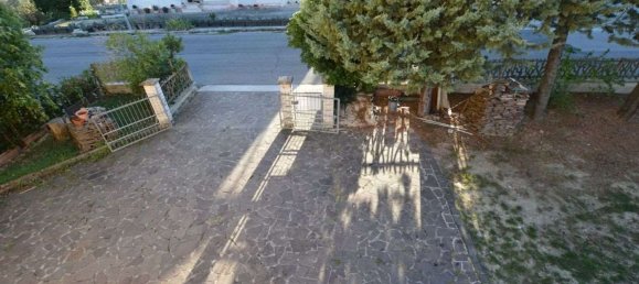 4-Zimmer Wohnung in Cupramontana, Italy, Nr. 87103 3