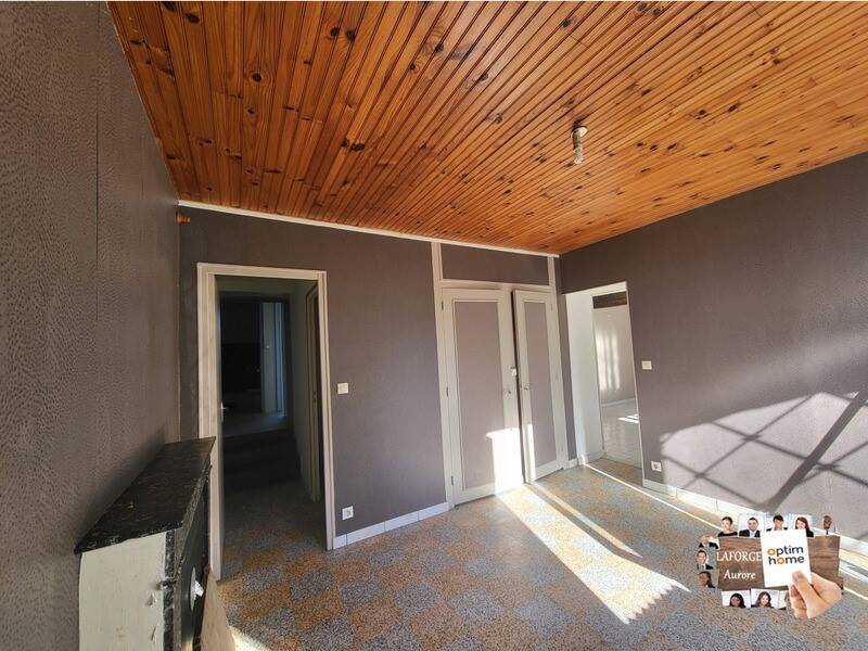 3 bedrooms House in Concremiers, France No. 255421