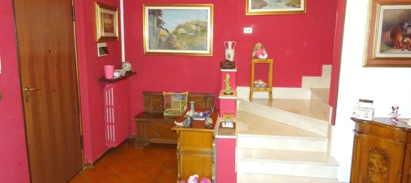 Дом с 5 комнатами в Асти, Италия № 141560 8