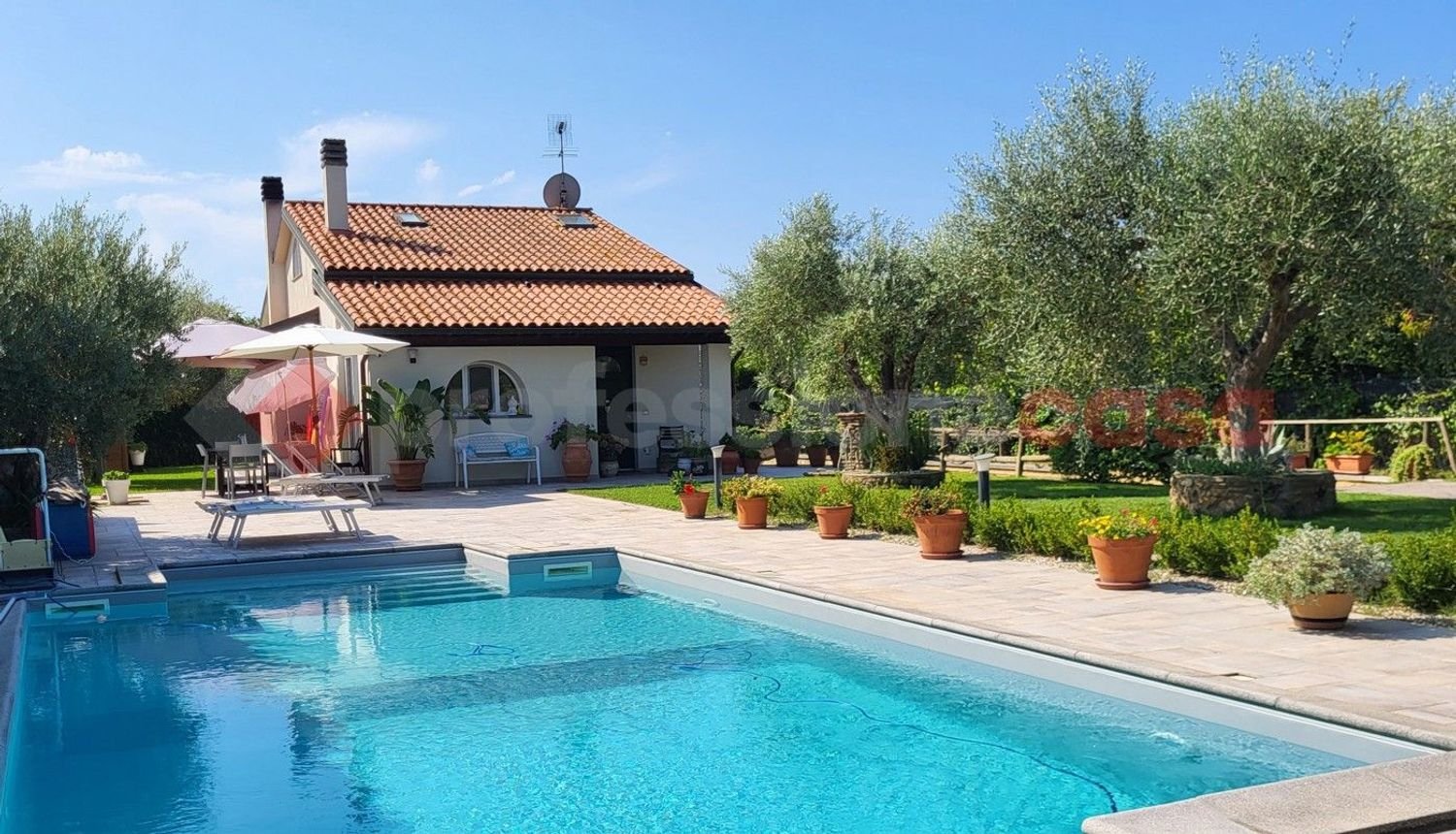 5 rooms Villa in Cecina, Italy No. 79556