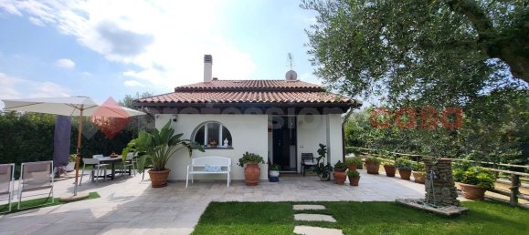 5 rooms Villa in Cecina, Italy No. 79556 9