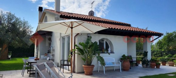 5 rooms Villa in Cecina, Italy No. 79556 11