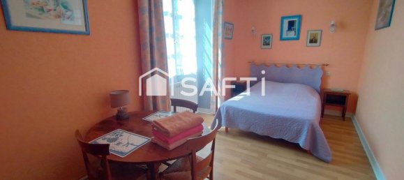 4 bedrooms House in Chinon, France No. 160950 9