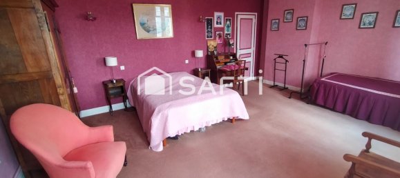 4 bedrooms House in Chinon, France No. 160950 7