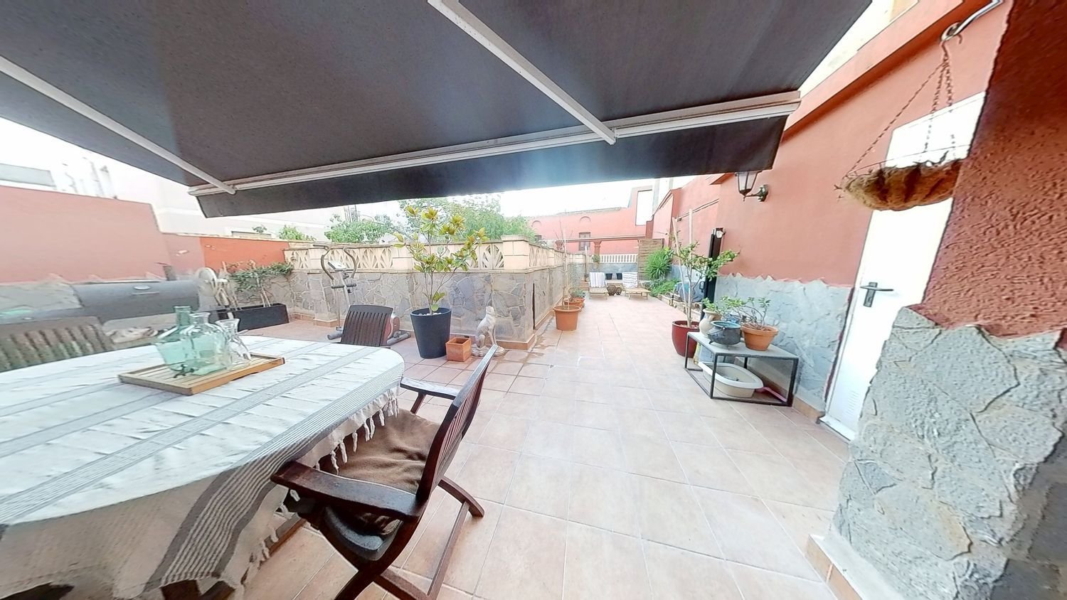 4 غرف نوم شقة في Vilanova i la Geltru, Spain رقم 168521