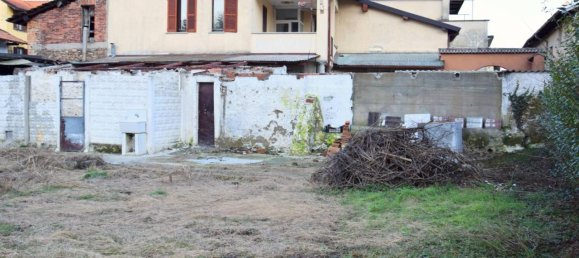 9 rooms House in Gornate-Olona, Italy No. 174834 2