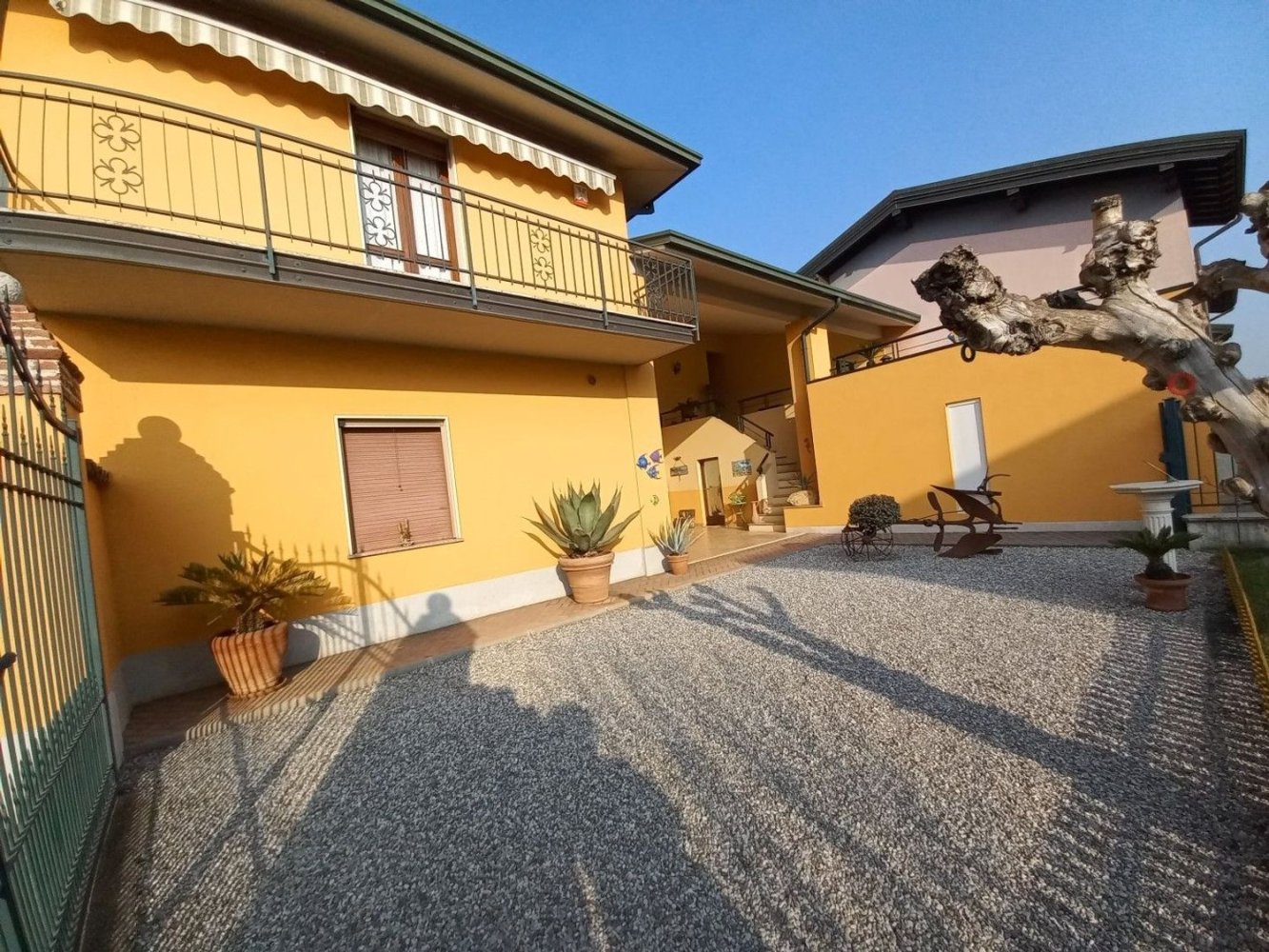 7 rooms House in Montichiari, Italy No. 173465