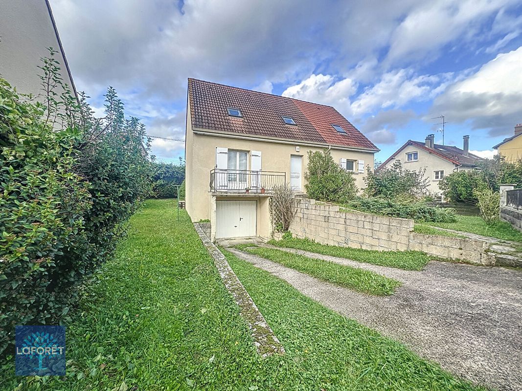 5 bedrooms House in Corbeil-Essonnes, France No. 175790