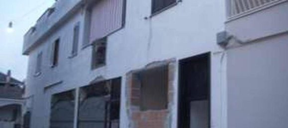 6 rooms Apartment in San Felice a Cancello, Italy No. 263668 4