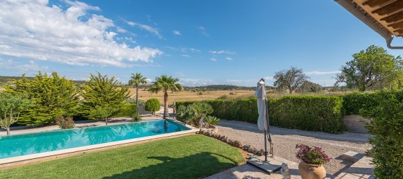 4 bedrooms House in Sineu, Spain No. 41575 2