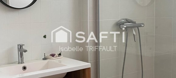 Casa de 3 dormitorios en Radenac, France No. 290874 8