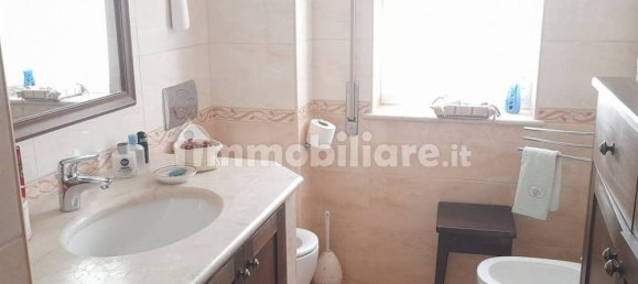 4 Schlafzimmer Wohnung in Genoa, Italy, Nr. 373212 7