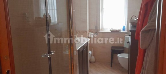 4 Schlafzimmer Wohnung in Genoa, Italy, Nr. 373212 6