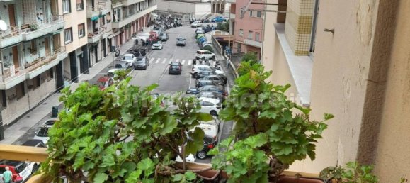 4 Schlafzimmer Wohnung in Genoa, Italy, Nr. 373212 38