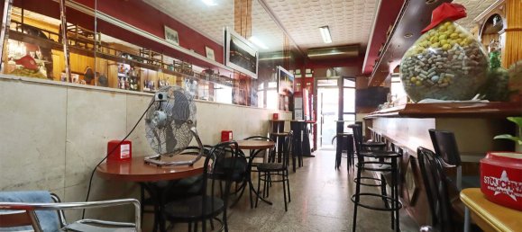 56m² Commercial property in Madrid, Spain No. 163085 3