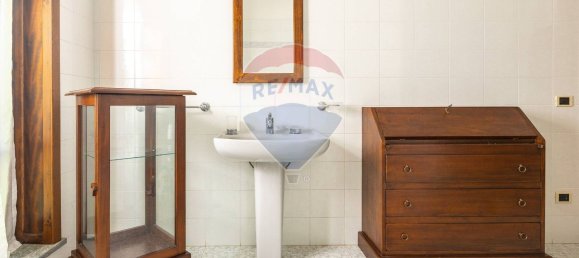 12 bedrooms Villa in Fidenza, Italy No. 327049 16