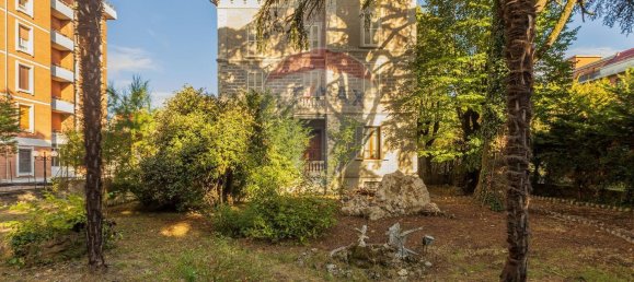 12 bedrooms Villa in Fidenza, Italy No. 327049 2