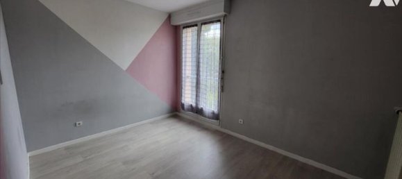 4 bedrooms Villa in Valentigney, France No. 305135 5