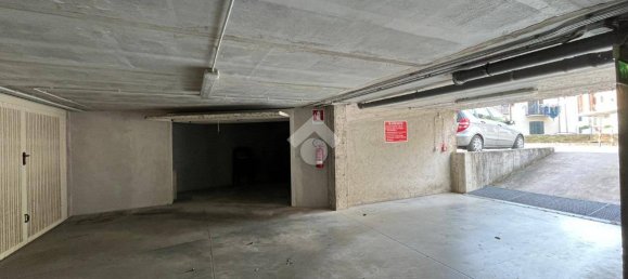 Garage à Gubbio, Italy 38m² No. 177249 5