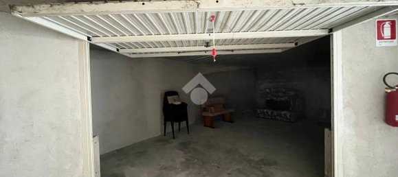 Garage à Gubbio, Italy 38m² No. 177249 4