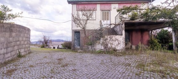 6 غرف نوم منزل في Rio de Moinhos, Portugal رقم 168839 2