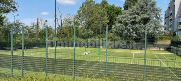 Studio in Peschiera Borromeo, Italy No. 262046 31