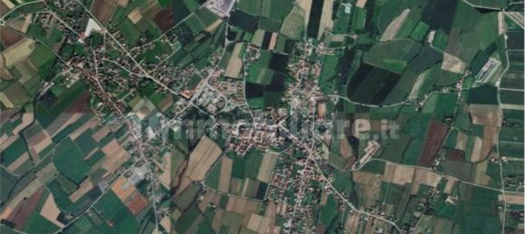 Дом с 2 спальнями в Порденоне, Италия № 348857 26