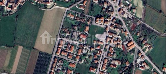 Дом с 2 спальнями в Порденоне, Италия № 348857 19