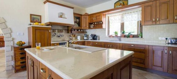 4 غرف نوم فيلا في Episkopi, Cyprus رقم 18670 9