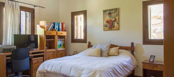 4 غرف نوم فيلا في Episkopi, Cyprus رقم 18670 16