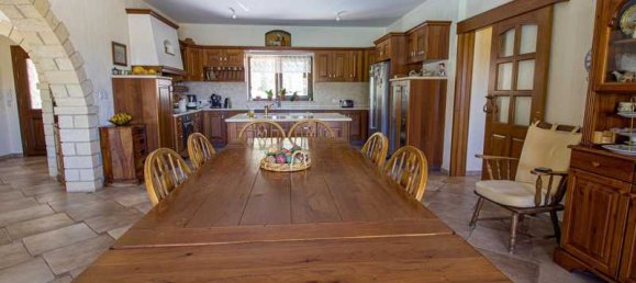 4 غرف نوم فيلا في Episkopi, Cyprus رقم 18670 8