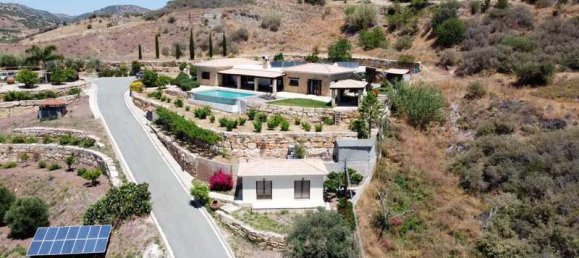 4 غرف نوم فيلا في Episkopi, Cyprus رقم 18670 15